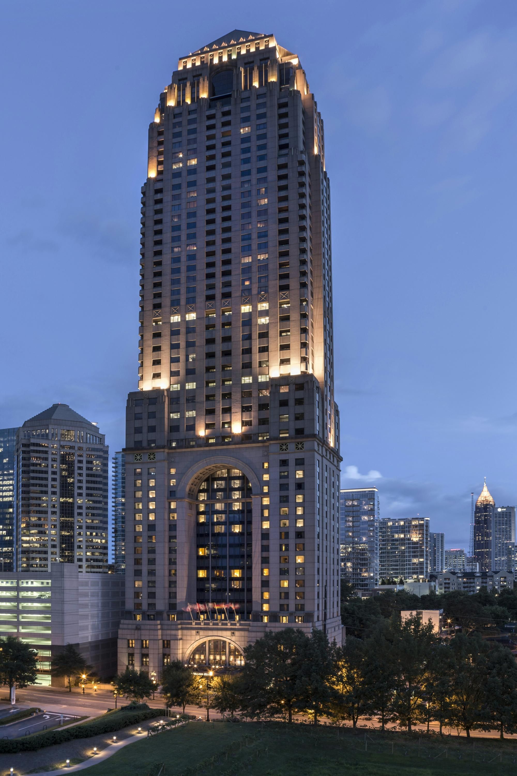 Four Seasons Hotel Atlanta - Atlanta - Building