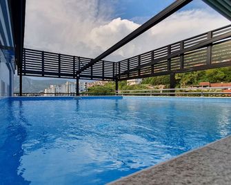 Hotel Pasha - Mostar - Pool