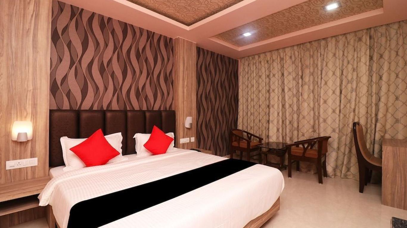 Hotel Vip Square