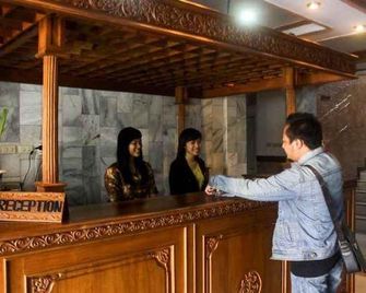 Wiwi Perkasa II - Indramayu - Recepción