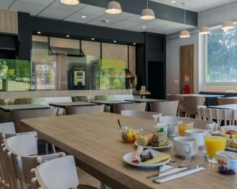 B&B HOTEL Thionville Centre Gare - Thionville - Restaurace