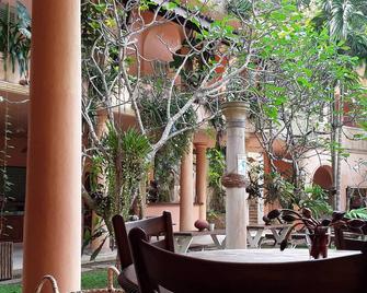 Casa Maria Mirissa - Mirissa - Patio