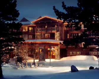 Juniper Springs Resort - Mammoth Lakes - Building