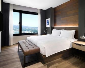 Four Points by Sheraton Josun Seoul Myeongdong - Seoul - Bedroom
