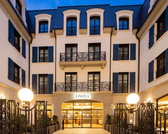 Epona Hôtel Sens - Sens - Bâtiment