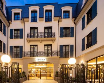 Epona Hôtel Sens - Sens - Gebäude