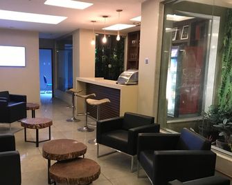 هوتل جاليسيا - ريو دي جانيرو - ردهة