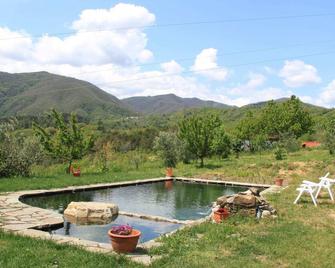 Holiday Home in Canossa With Swimming Pool, Garden, Barbecue - Mulazzo