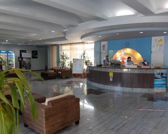 Hotel Sunquest - Mangalia - Ingresso