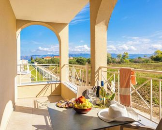 Koulouris Beach Hotel - Kavos - Balcón