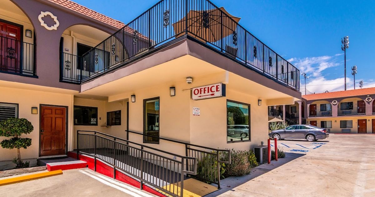 Glenridge Inn Glendale Pasadena à partir de 95 €. Motels à Glendale