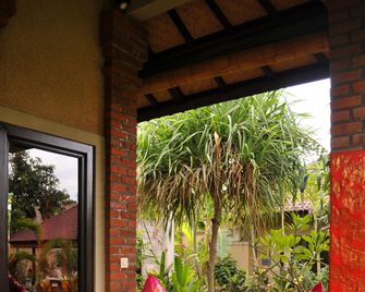 Tirta Sari Bungalow - Gerokgak