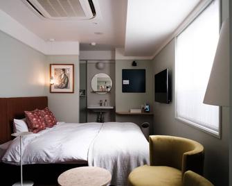 Miss Morgan Hotel - Хірацука - Спальня