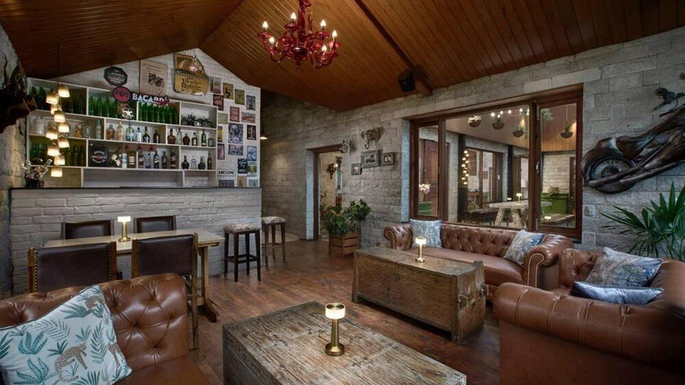 Larisa Resort Manali