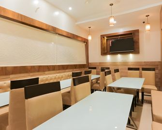 Hotel Amber Palace - מומבאי - מסעדה