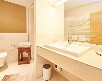 Gästehaus Auler Hof - Kröv - Baño