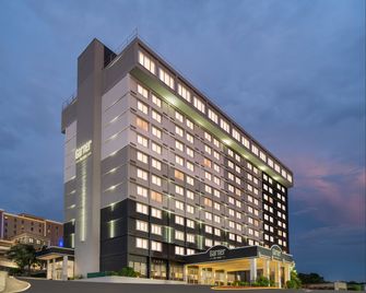 Garner Hotel North Bergen - NYC Gateway by IHG - Норт-Берген - Будівля