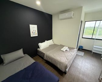 Ab rich Amore Hotel - Sepang - Bedroom