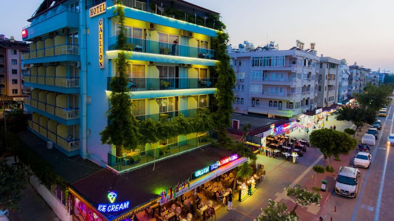 Gallion Hotel