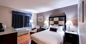 SureStay Plus Hotel by Best Western Redding - Redding - Habitación