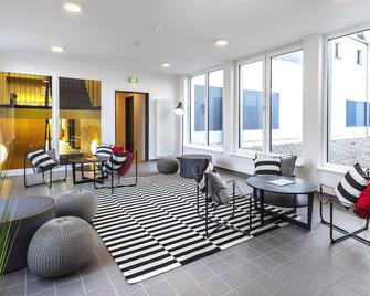 Hotel Athletik Kiel - Altenholz - Wohnzimmer