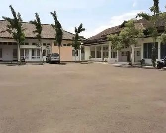 Wisma Baznas Syariah Majalengka Mitra RedDoorz - Majalengka