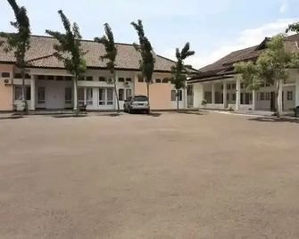 Wisma Baznas Syariah Majalengka Mitra RedDoorz - Majalengka