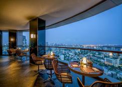 Jc Kevin Sathorn Bangkok Hotel - Bangkok - Balcon