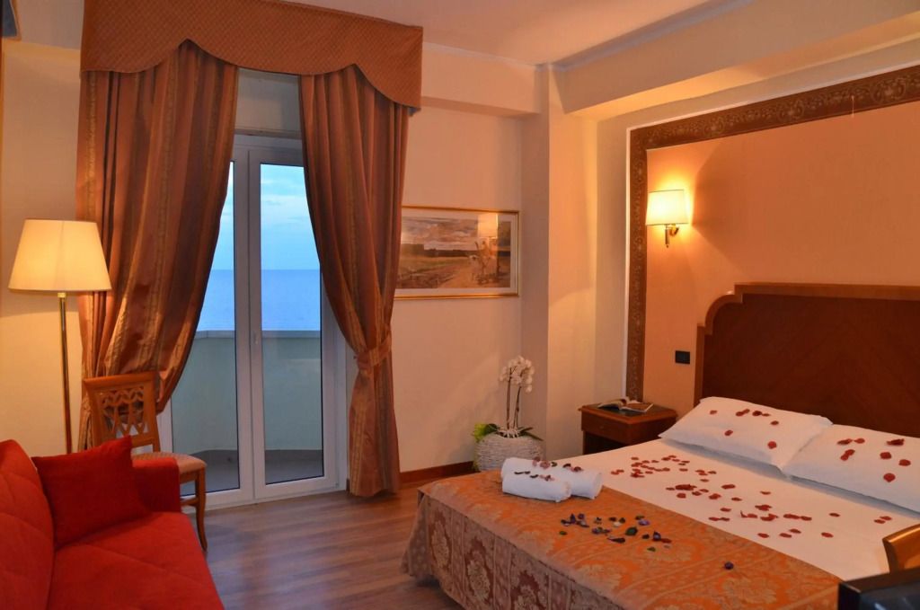 جراند هوتل مونتيسيلفانو