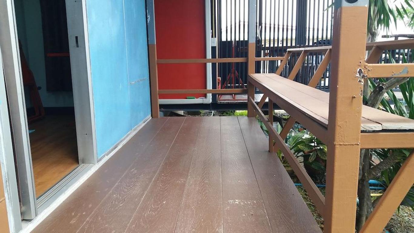 นครยกโฮมเสตย์