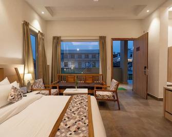 Evara Spa & Resort - Kota Bāgh - Habitación