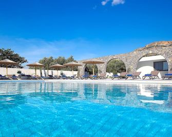 Coriva Beach Hotel & Bungalows - Koutsounára - Piscina