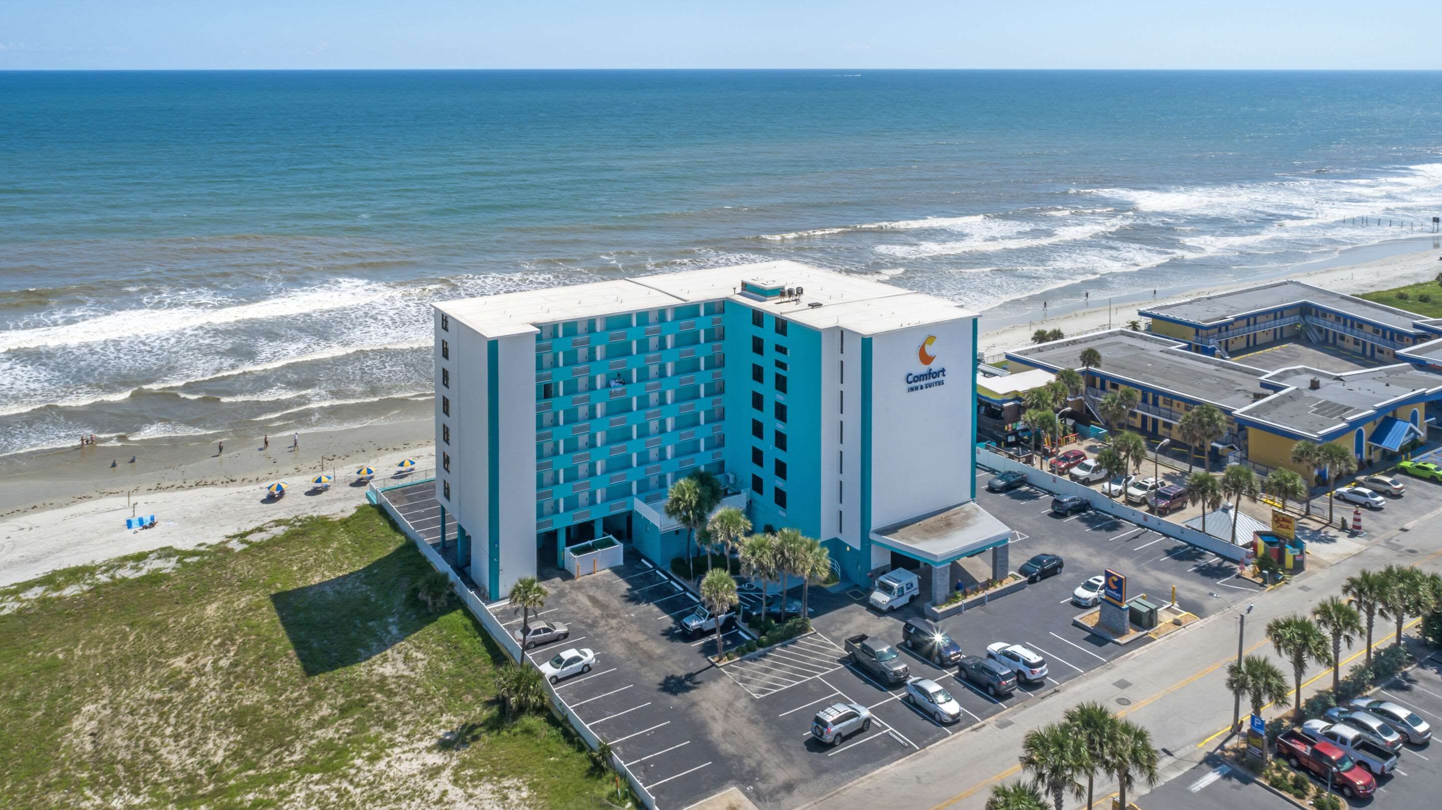Comfort Inn & Suites Daytona Beach Oceanfront - דייטונה ביץ' - בניין
