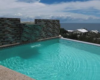 Seaview Mansion - Dalaguete - Pool