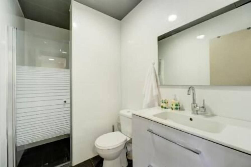 Dizengoff Inn - Tel Aviv - Bathroom