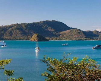 My Beach Resort Phuket - Wichit