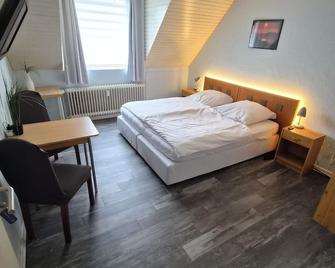 Pension Krohn - Hamburg - Schlafzimmer