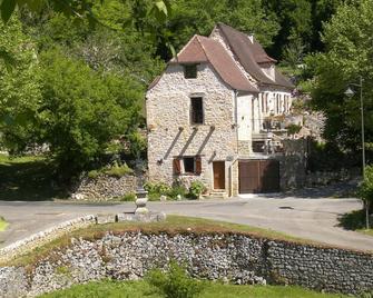 Cottages near St. Cirq Lapopie / rocamadour - Les-Pechs-du-Vers - Edificio