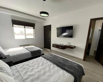 Hotel Sand Mar - Puerto Penasco - Спальня