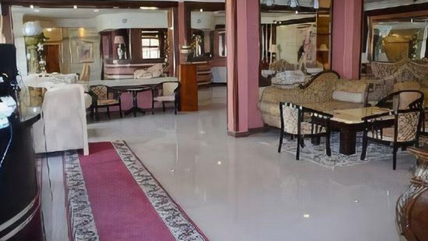 Hotel Les Ambassadeurs