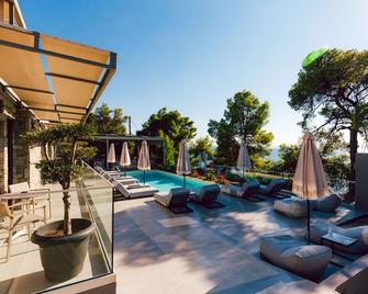 Casa Bloo Adults Only - Elia Nikitis