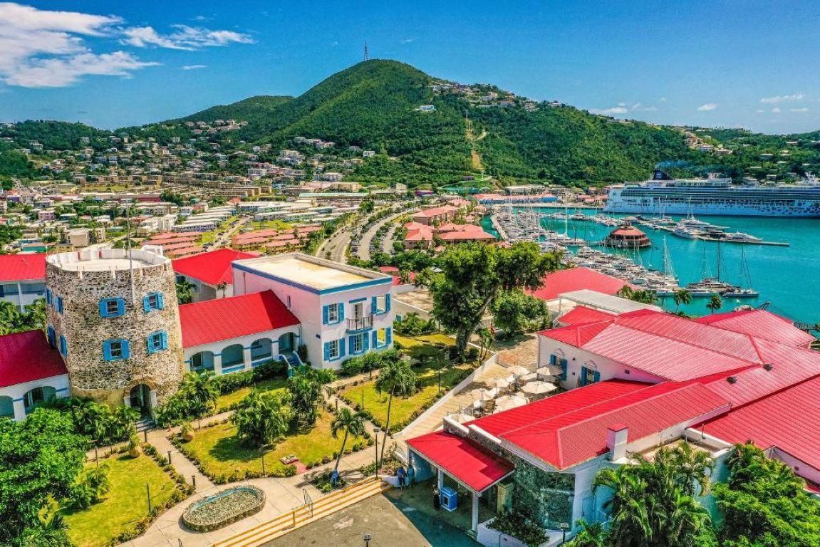 Pirate's Pension at Bluebeard's Castle - סנט תומאס - בניין