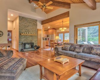 Tan Oak Lane 37 - Sunriver - Sala de estar