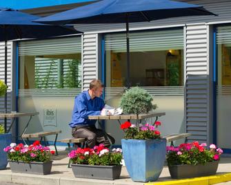 ibis budget Charleroi Airport - Ransart - Innenhof