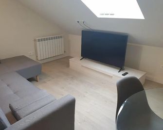 Hotel Arts-Gasteiz - Vitoria - Sala de estar