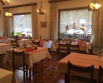 Hotel Nevada - קאמפיטלו די פאסה - מסעדה