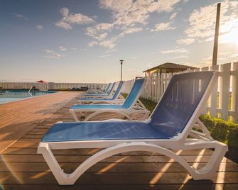 Riôtel Carleton-sur-Mer - Carleton-sur-Mer - Bazén