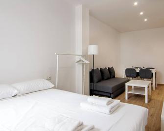 Vlc Host- B&b Fray Pedro - Valencia - Bedroom