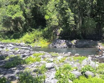 Ti Kaz Lavie entre océan, montagne et rivières - Saint-Joseph - Außenansicht