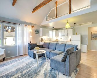 Bandon Beach House Rental: Walk To Downtown - Bandon - Soggiorno